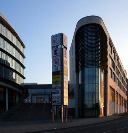 Eine Außenansicht des Standorts der STL GmbH in Bad Cannstatt, Deckerstrasse